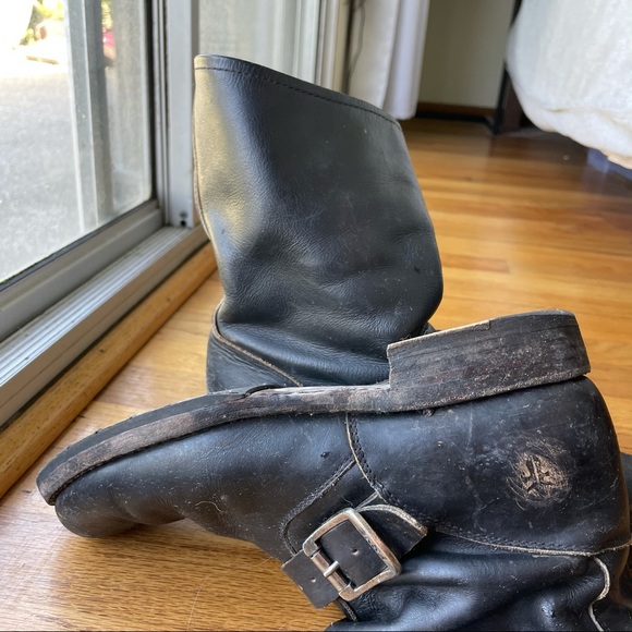 Frye Veronica Shortie in Rustic Black, sz 10 - Picture 12 of 16